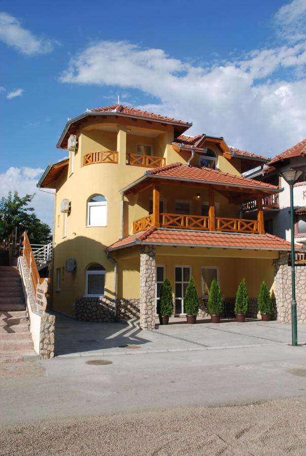 Vila Simic Srebrno Jezero Ostrovo 外观 照片